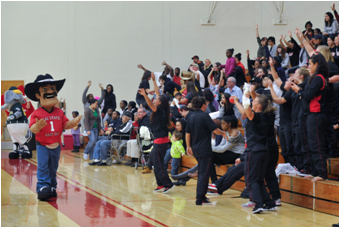 Pioneer basketball fans